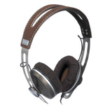 MOMENTUM ON EAR I BROWN