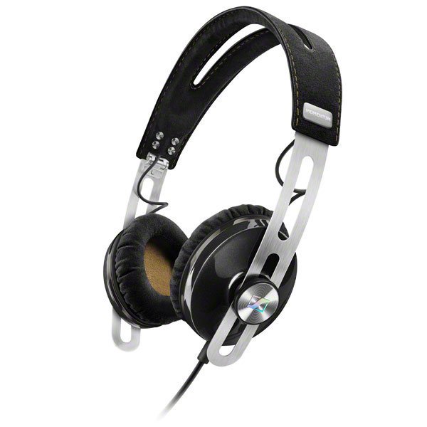 MOMENTUM ON EAR I BLACK